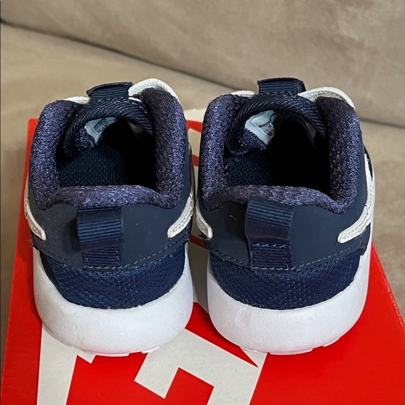 Worn once - Picture 3 of 5